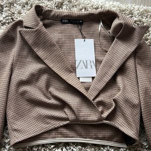 NWT Zara long sleeve crop top, size S